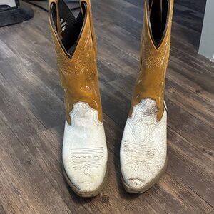 Two-Tone Western Cowboy Boots